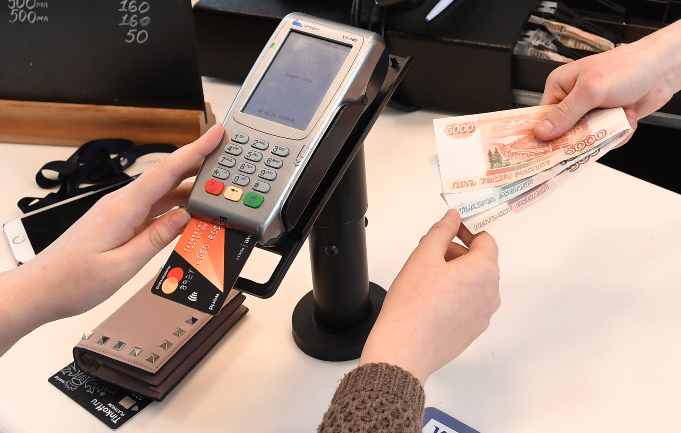 Контроль коррекций и отмен